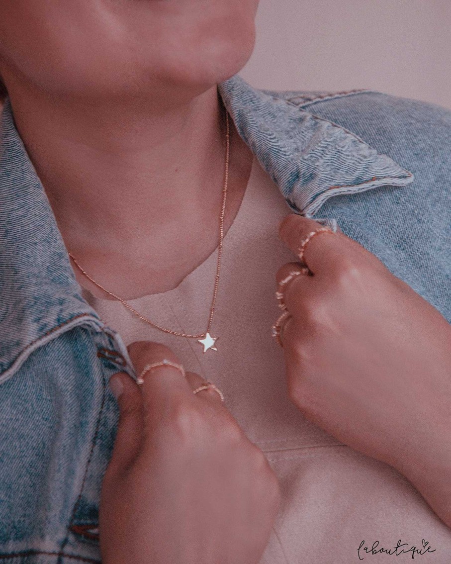 New Collares - Star